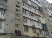 Satılır 1 otaqlı 35 m2 köhnə tikili Bakıxanov