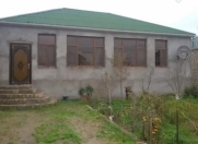 Satılır 4 otaqlı 143 m2 həyət evi Buzovna