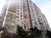 Satılır 1 otaqlı 59 m2 yeni tikili İnşaatçılar m.