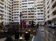 Satılır 2 otaqlı 90 m2 yeni tikili İnşaatçılar m.