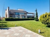 Satılır 7 otaqlı 1000 m2 villa Şüvəlan