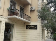 İcarəyə verilir 3 otaqlı 70 m2 köhnə tikili Tibb Universiteti