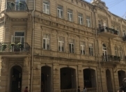 İcarəyə verilir 3 otaqlı 100 m2 köhnə tikili Fontanlar bağı