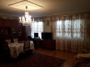 Satılır 4 otaqlı 65 m2 köhnə tikili Gəncə