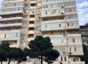 Satılır 4 otaqlı 164 m2 yeni tikili 4 mkr