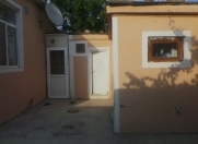 Satılır 5 otaqlı 100 m2 həyət evi Binə