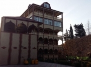 Satılır 11 otaqlı 1500 m2 bağ evi Novxanı