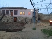 Satılır 4 otaqlı 64 m2 həyət evi Hökməli