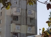 Satılır 3 otaqlı 53 m2 köhnə tikili 8 km