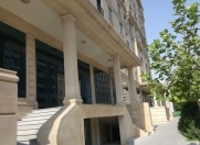 Satılır 15 otaqlı 1400 m2 obyekt Şah İsmayıl Xətai m.