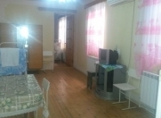 İcarəyə verilir 2 otaqlı 60 m2 həyət evi Gəncə