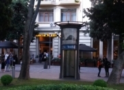 İcarəyə verilir 3 otaqlı 84 m2 köhnə tikili Sahil m.