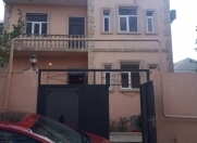 Satılır 6 otaqlı 240 m2 həyət evi Xırdalan