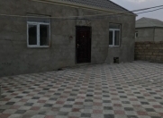 Satılır 3 otaqlı 100 m2 həyət evi Binə