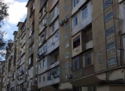 Satılır 2 otaqlı 60 m2 köhnə tikili 8 km