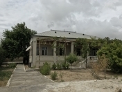 Satılır 5 otaqlı 400 m2 bağ evi Maştağa