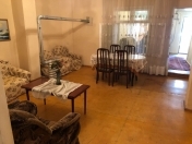 İcarəyə verilir 3 otaqlı 80 m2 həyət evi İnşaatçılar m.