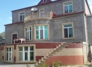 Satılır 11 otaqlı 650 m2 həyət evi Maştağa