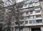 Satılır 2 otaqlı 36 m2 köhnə tikili Bakıxanov