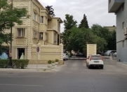 İcarəyə verilir 3 otaqlı 70 m2 köhnə tikili Koala parkı