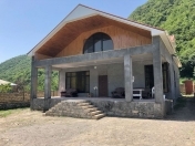 Satılır 4 otaqlı 350 m2 villa Qax