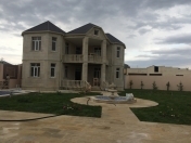 Satılır 5 otaqlı 280 m2 bağ evi Novxanı