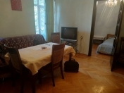 İcarəyə verilir 3 otaqlı 70 m2 köhnə tikili Sahil m.