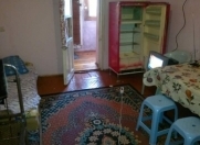 İcarəyə verilir 1 otaqlı 25 m2 köhnə tikili Neftçilər m.