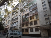 Satılır 4 otaqlı 100 m2 köhnə tikili Montin