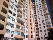 Satılır 4 otaqlı 180 m2 yeni tikili İnşaatçılar m.