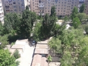 Satılır 2 otaqlı 65 m2 köhnə tikili Bakıxanov