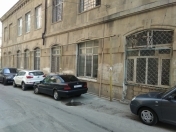 Satılır 60 otaqlı 4200 m2 obyekt 28 Mall