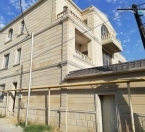 Satılır 15 otaqlı 600 m2 bağ evi Ağ şəhər