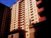 Satılır 3 otaqlı 90 m2 yeni tikili İnşaatçılar m.