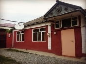 İcarəyə verilir 4 otaqlı 100 m2 həyət evi Xaçmaz