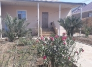 Satılır 3 otaqlı 130 m2 həyət evi Sədərək ticarət mərkəzi