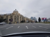 İcarəyə verilir 2 otaqlı 45 m2 köhnə tikili Şah İsmayıl Xətai m.