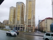 İcarəyə verilir 3 otaqlı 150 m2 yeni tikili Dövlət Statistika Komitəsi