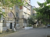 Satılır 1 otaqlı 32 m2 köhnə tikili 8 km