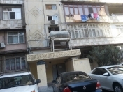 Satılır 3 otaqlı 85 m2 köhnə tikili Ayna Sultanova heykəli