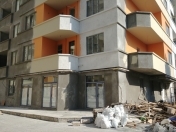 Satılır 1 otaqlı 65 m2 obyekt 7 mkr