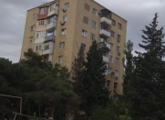 Satılır 2 otaqlı 45 m2 köhnə tikili 8 km