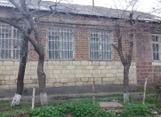 Satılır 4 otaqlı 100 m2 həyət evi Gəncə