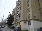 Satılır 2 otaqlı 65 m2 köhnə tikili 9 mkr