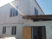 Satılır 8 otaqlı 400 m2 həyət evi Xaçmaz