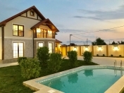 Satılır 5 otaqlı 240 m2 bağ evi Mərdəkan
