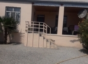 Satılır 4 otaqlı 400 m2 həyət evi Binə