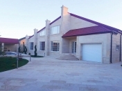 Satılır 5 otaqlı 280 m2 bağ evi Mərdəkan