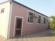 Satılır 3 otaqlı 132 m2 həyət evi Binə
