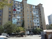 Satılır 3 otaqlı 120 m2 köhnə tikili Həzi Aslanov